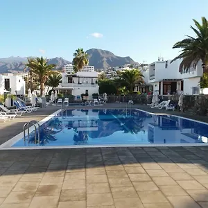 https://apartamentos-bungamerica.tenerifehoteles.net